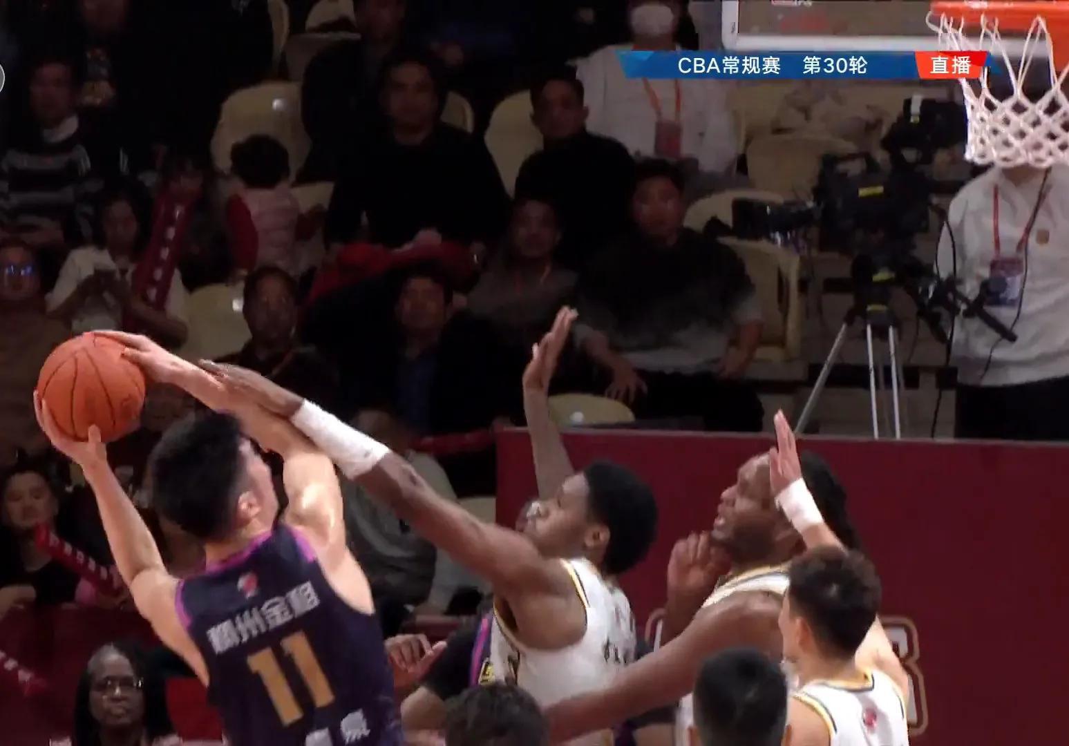 外援状态神勇，连续三场狂砍+大号召的简单介绍